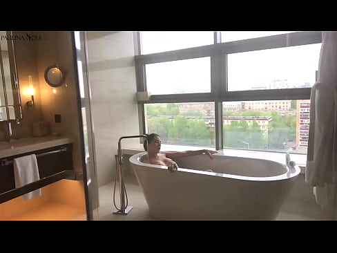 ❤️ Valtava babe runkkaa intohimoisesti pilluaan kylpyhuoneessa ️❌ Porno at porn fi.nastypornpics-com.ru ❌